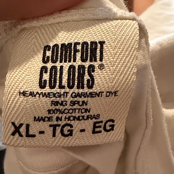 2 Tee Bundle - Picture 2 of 3